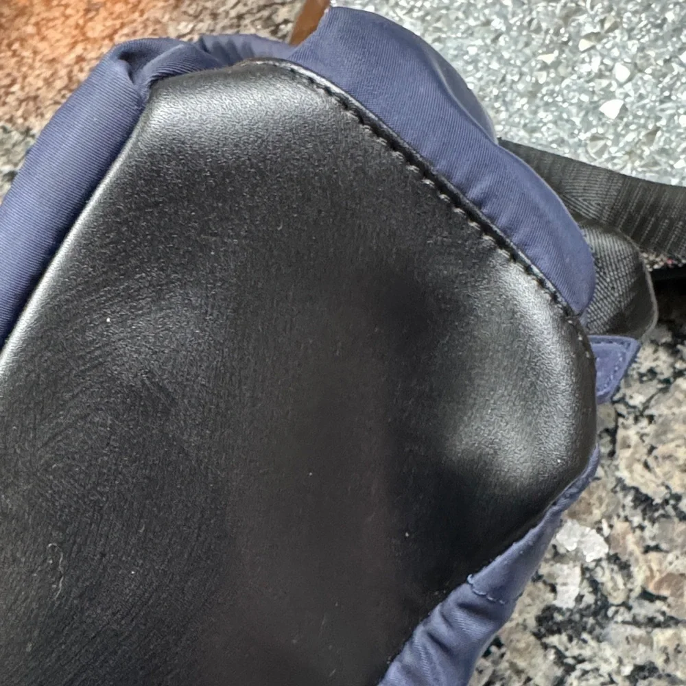 Ellen Tracy Navy Nylon Backpack with Gold Hardware EUC